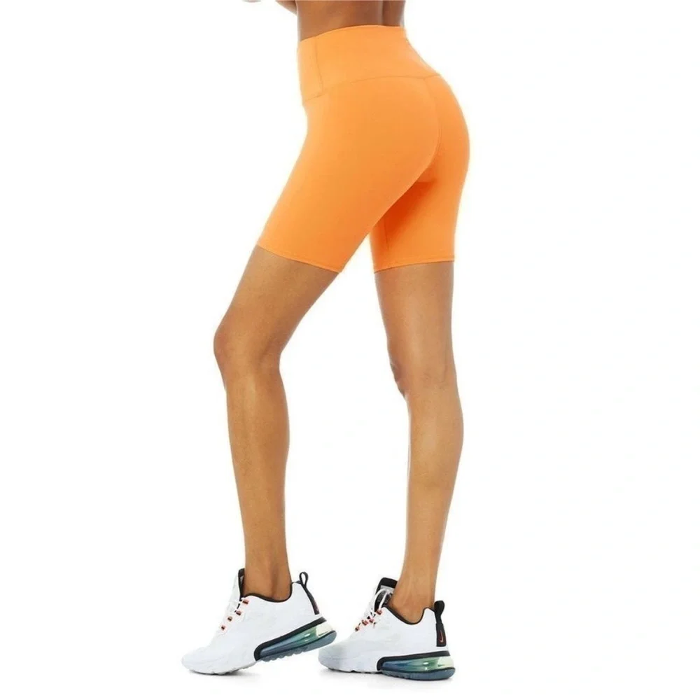 ALO Yoga 7” inseam High Waisted Orange bike Short Xsmall